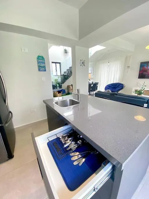 Villa En Punta Cana, Villa Pilier